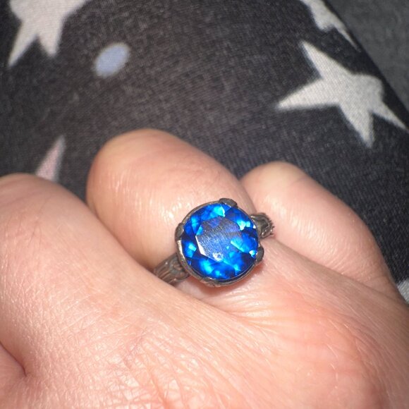 BLUE CZ SILVER COCKTAIL RING SZ 7 - Picture 3 of 12